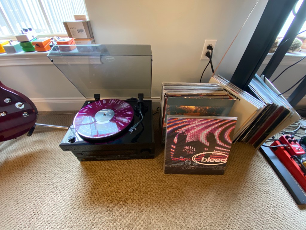 Bleed - Somebody's Closer